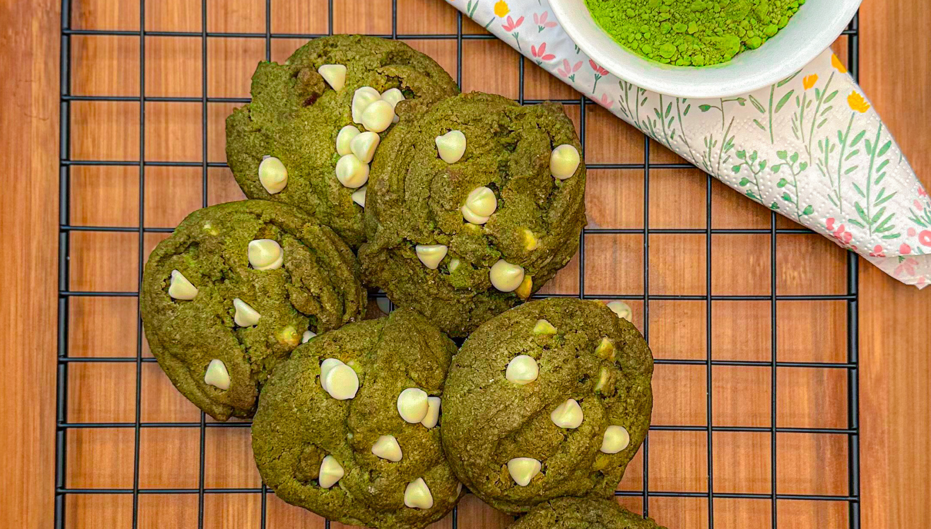 Matcha & White Chocolate Cookies